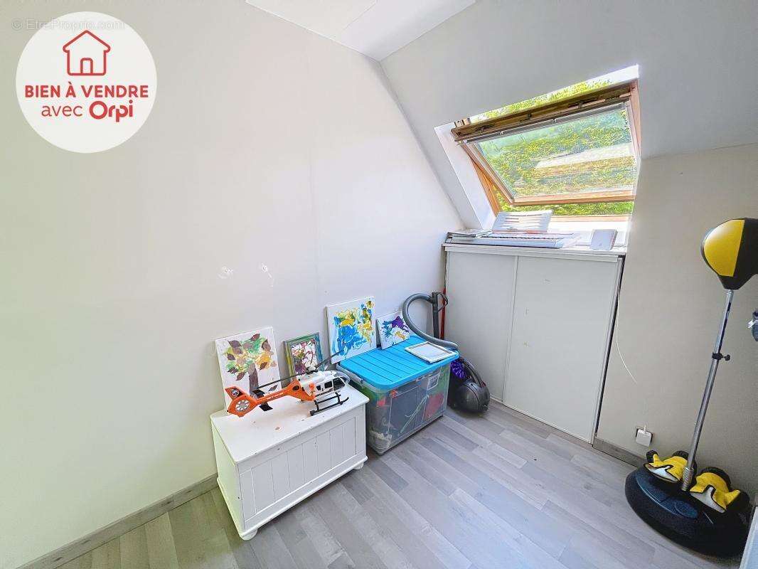 Maison à MONTALET-LE-BOIS