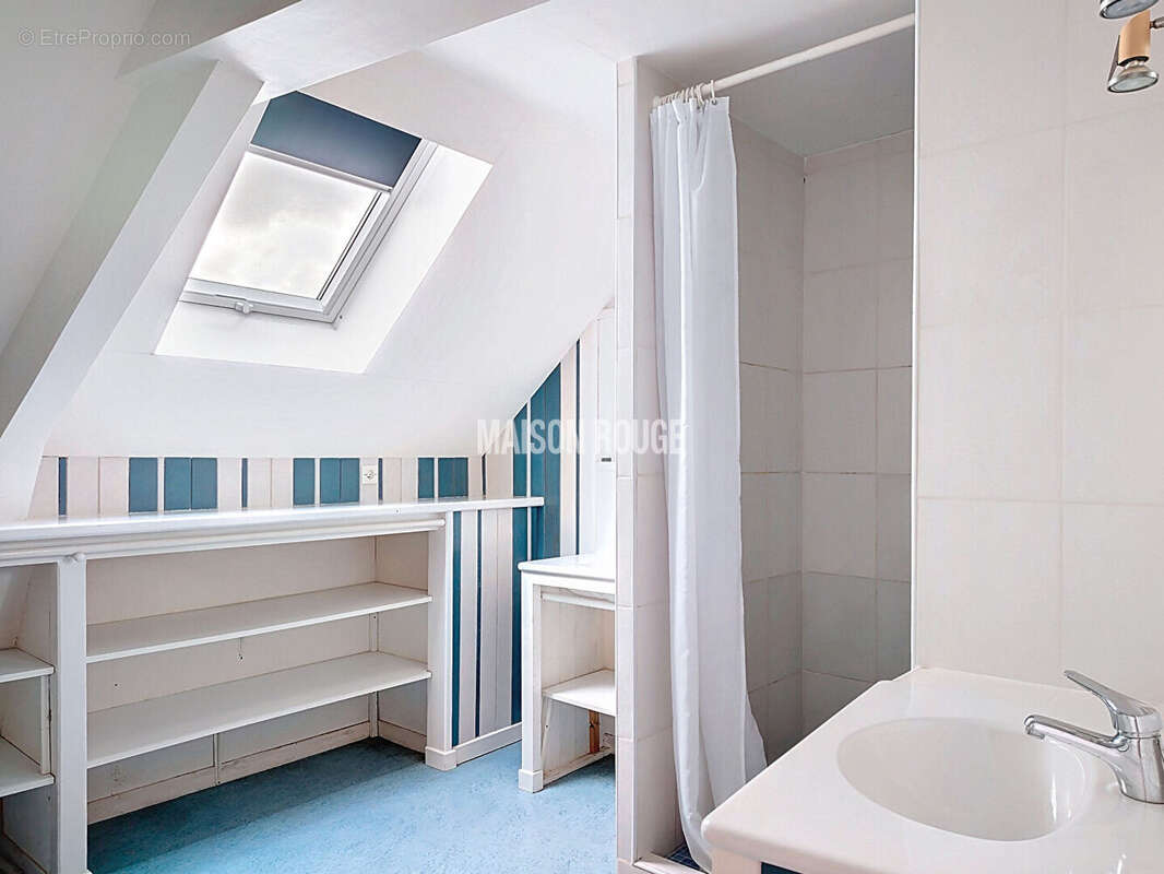 bel appartement T4  hyper centre COMBOURG - photo 19