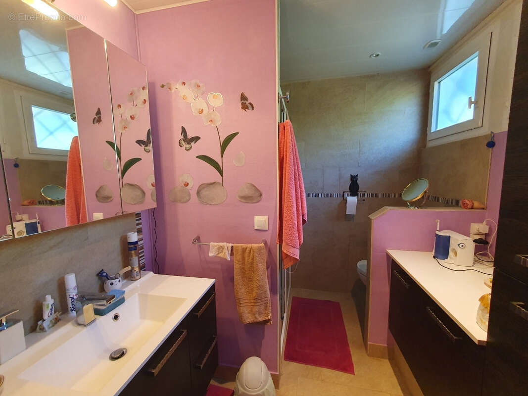 Maison à MARCILLAC-LA-CROISILLE