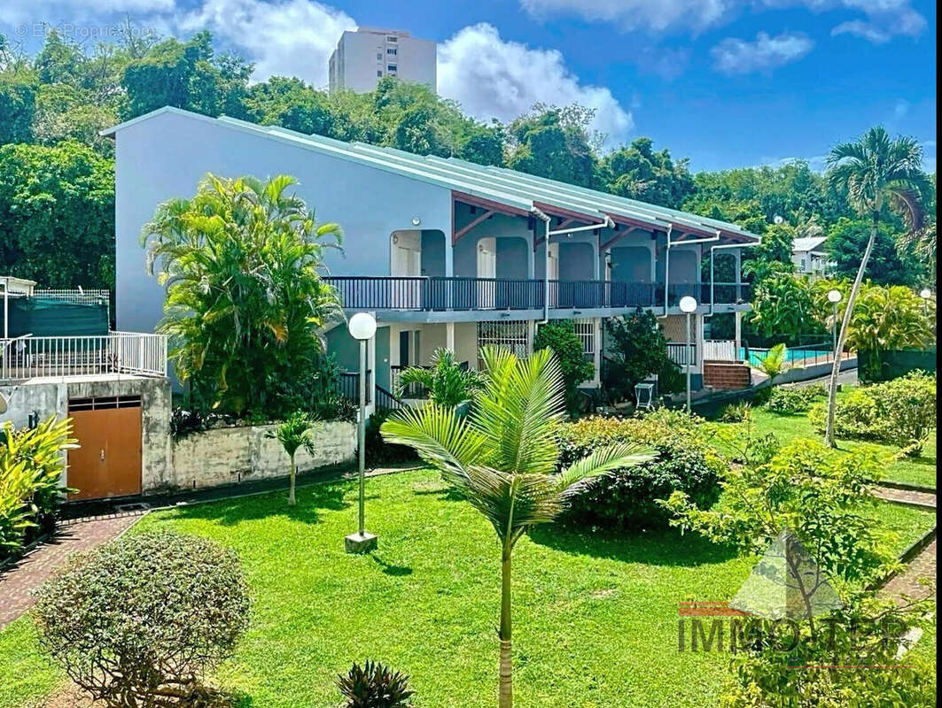 Appartement à LE GOSIER