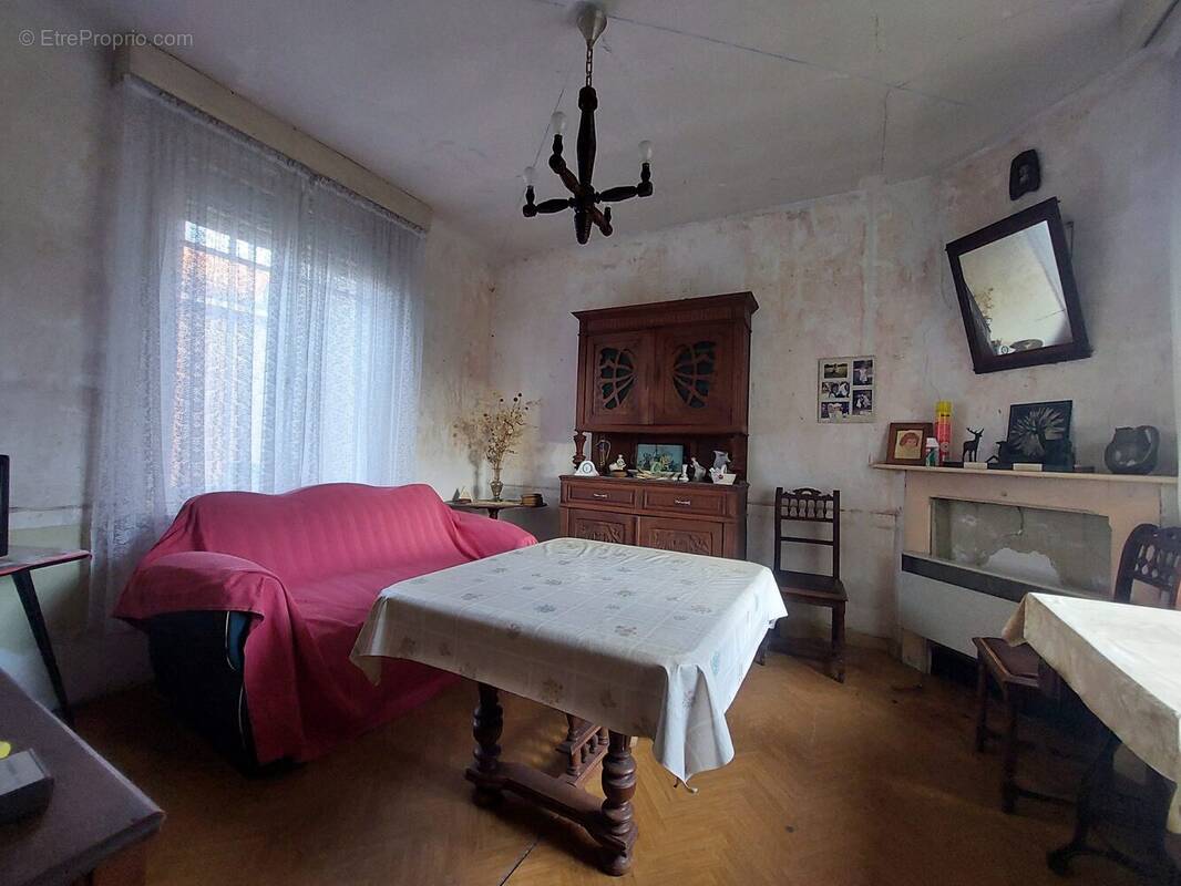 Maison à BERTINCOURT