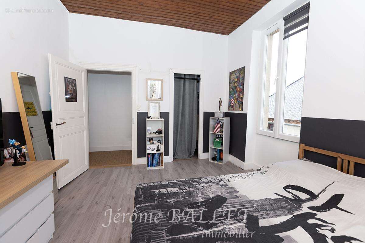 Maison 241 m² à Carmaux  - photo 28