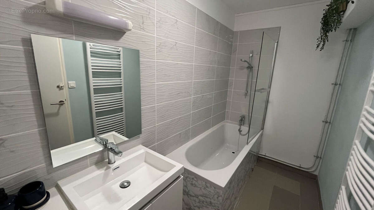 Appartement à SABLE-SUR-SARTHE