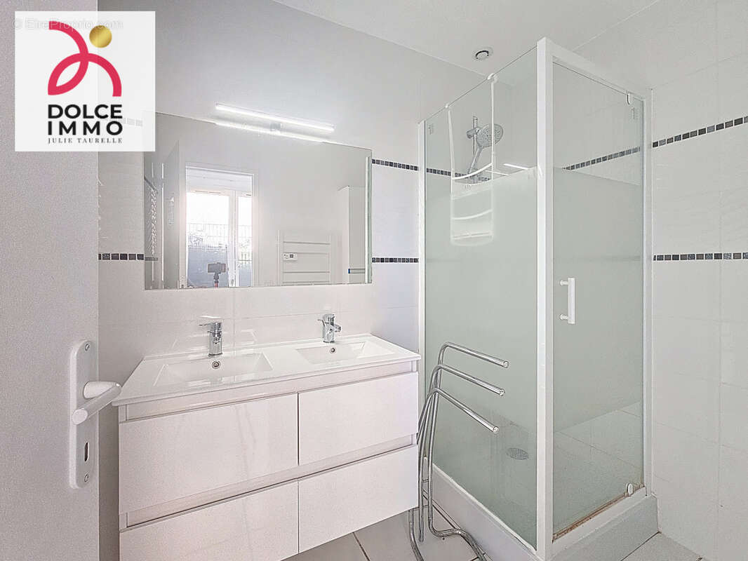 Maison à BLANQUEFORT