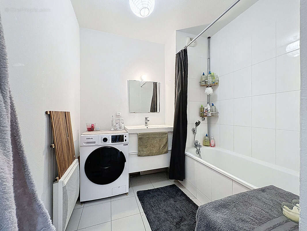 Appartement à MARSEILLE-10E