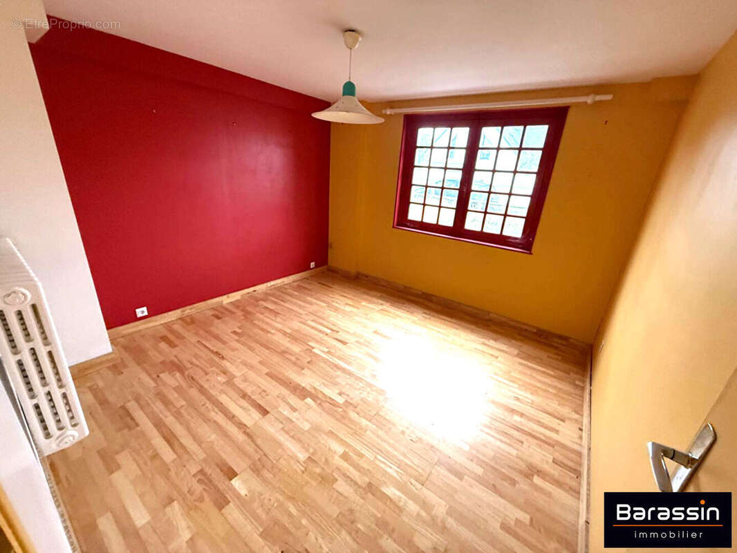 Maison à AGON-COUTAINVILLE