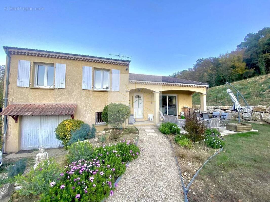 Appartement à MONTELIMAR