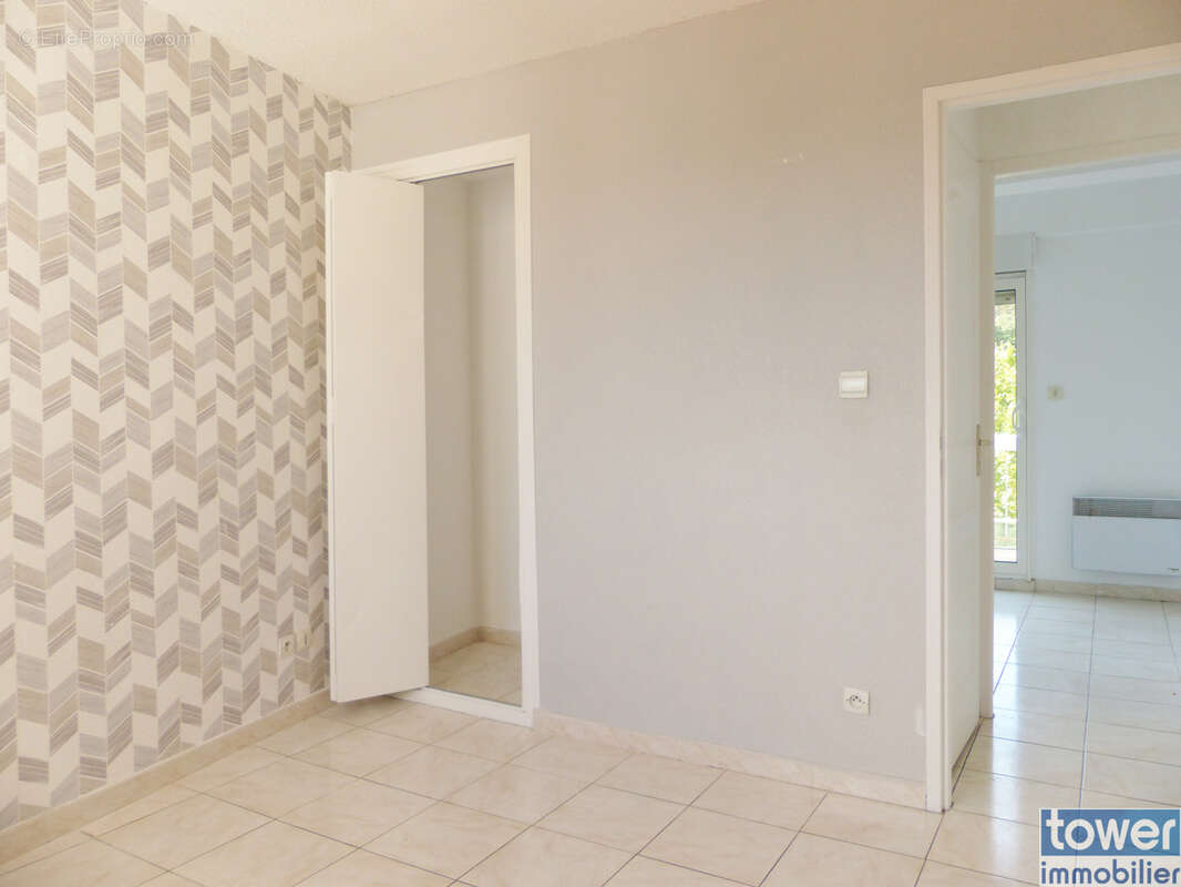Appartement à LAMALOU-LES-BAINS