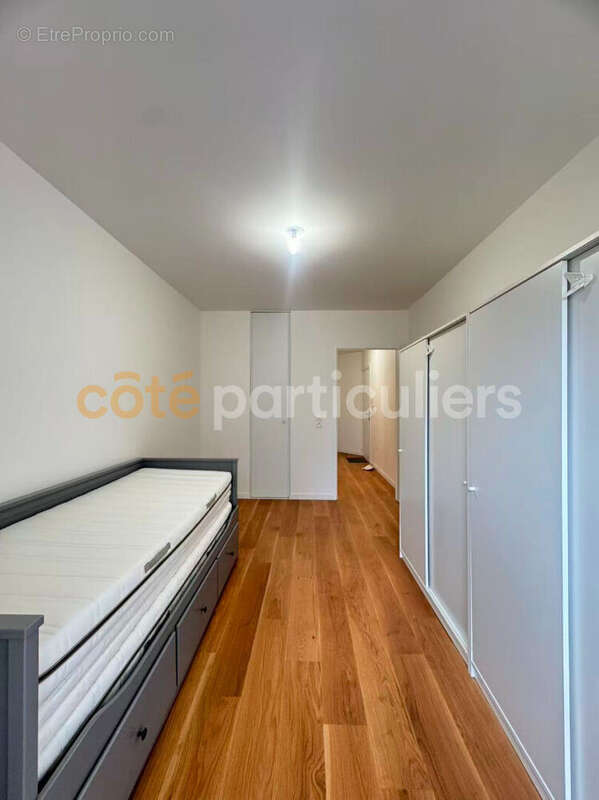 Appartement à SURESNES
