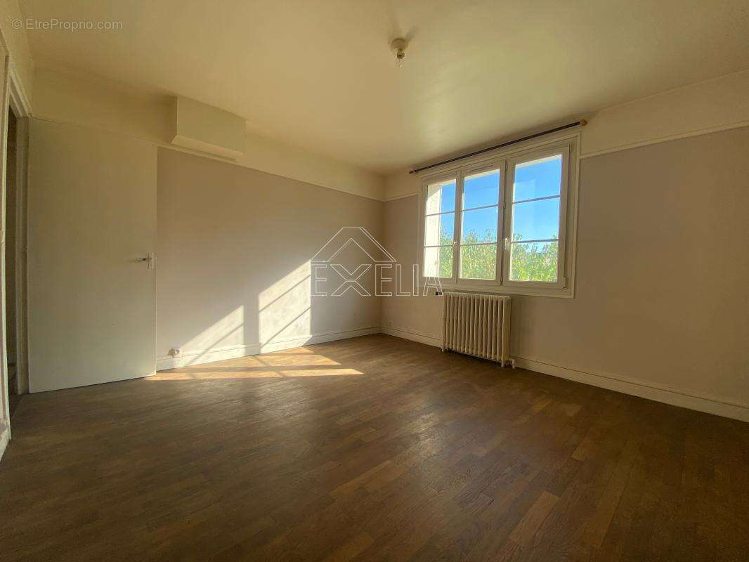 Appartement à MANTES-LA-JOLIE