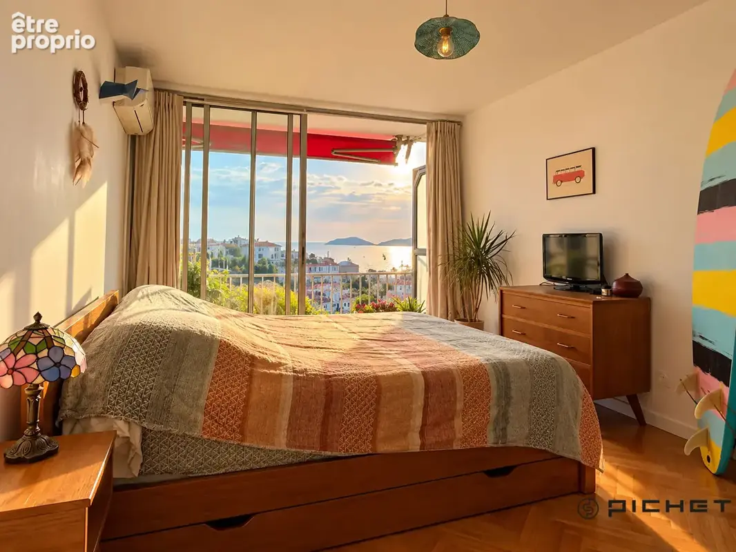 Appartement traversant avec balcon - Vallon des Auffes - photo 5