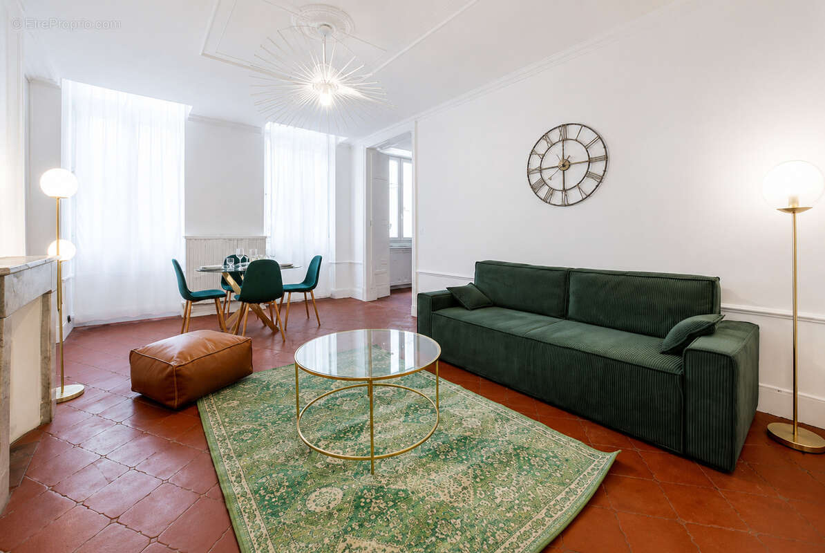 Appartement de caractère de 120 m2 en hypercentre de Carcassonne. - photo 2