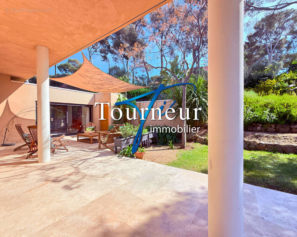 Maison à SANARY-SUR-MER