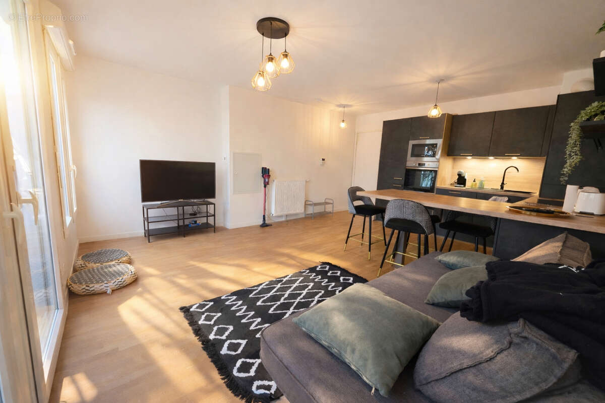 Appartement à NEUILLY-PLAISANCE