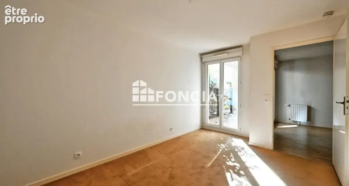 Aubergenville - Appartement 2 pièces avec terrasse et parking, proche gare - photo 8