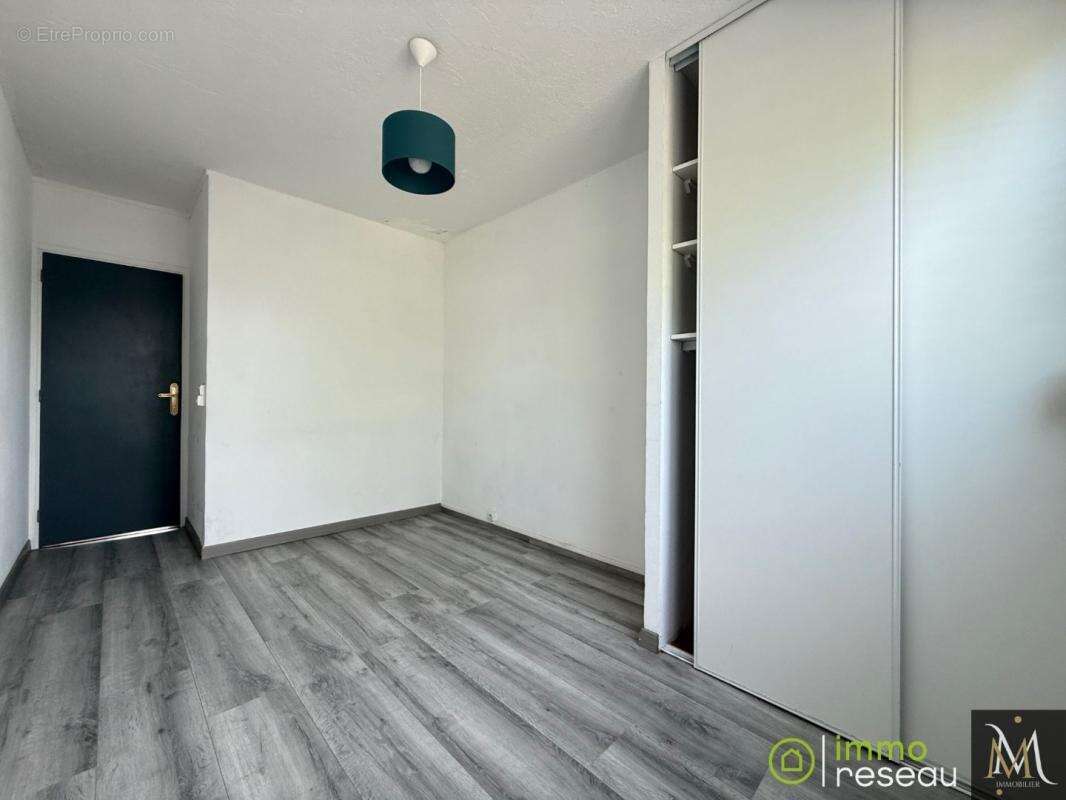 Appartement à BEUVRAGES