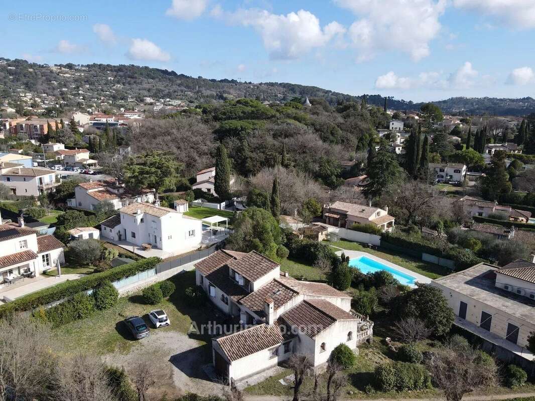 Maison à MOUANS-SARTOUX