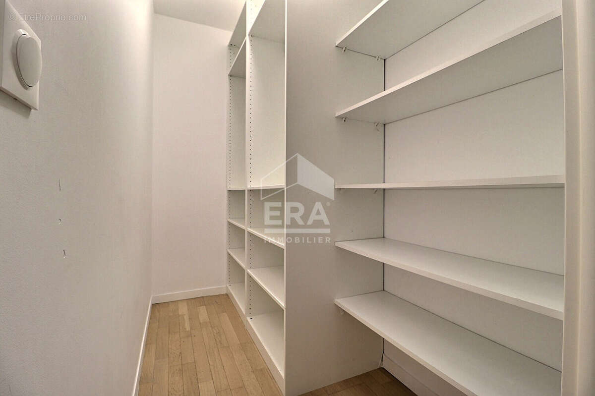 Appartement à SAINT-DENIS