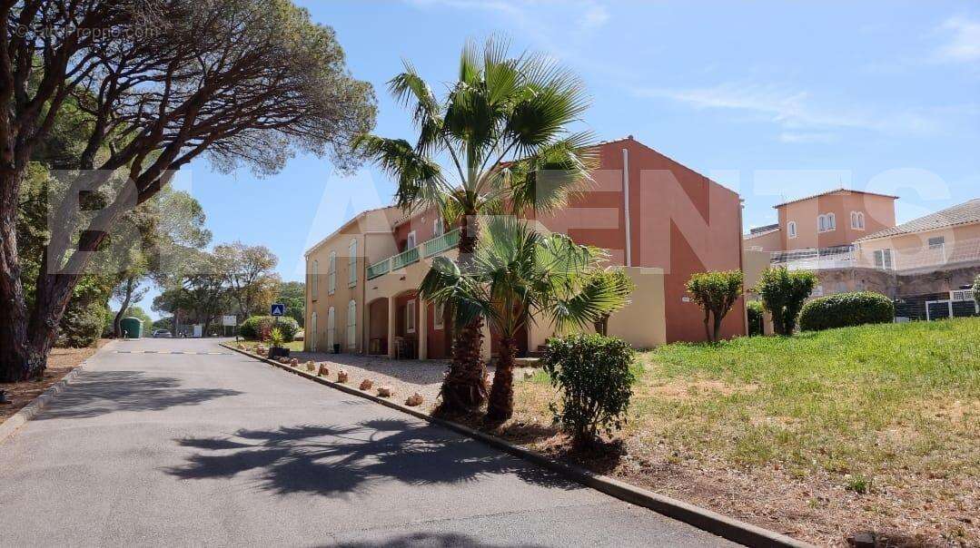 45b2d175-fdfb-429c-8af8-3c4fd14da507 - Appartement à SAINT-RAPHAEL