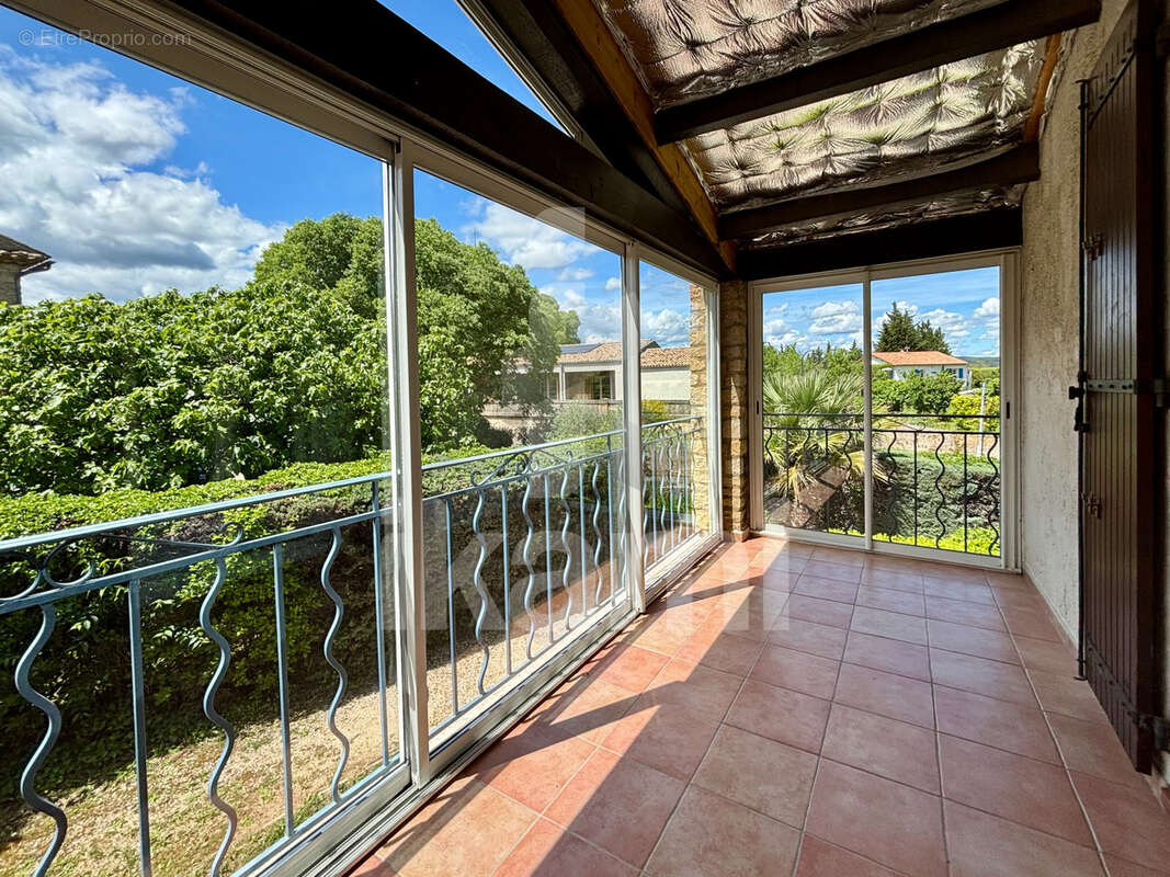 Maison à SABRAN