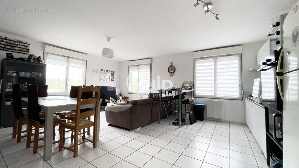 Appartement à ELEU-DIT-LEAUWETTE