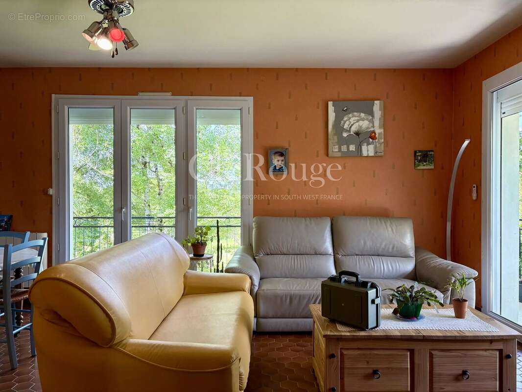 Maison à SAINT-BARTHELEMY-D'AGENAIS