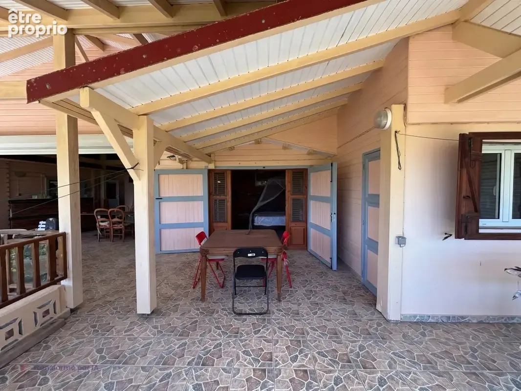 Maison atypique avec fenêtre sur  mer - photo 8