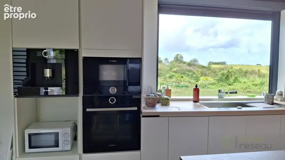 Maison 5 pièces 168 m² à vendre à Sainte-Anne (97180) - photo 5