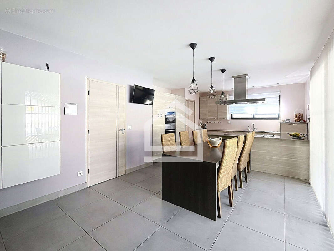 Maison à LE PIAN-MEDOC