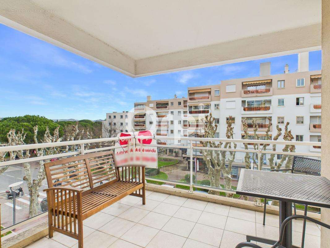 Appartement à MANDELIEU-LA-NAPOULE