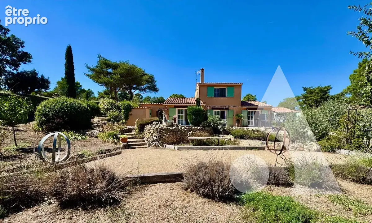 Maison à TOURTOUR