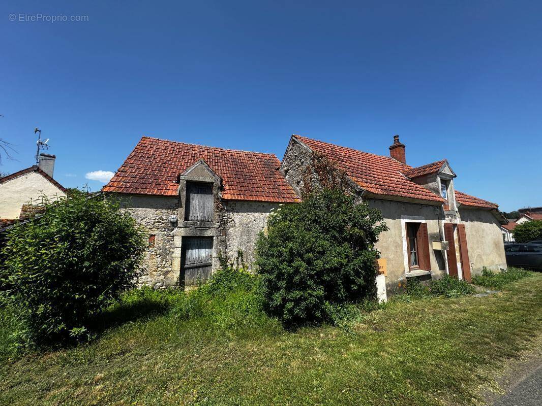 Maison à SAINT-GERMAIN-DES-BOIS