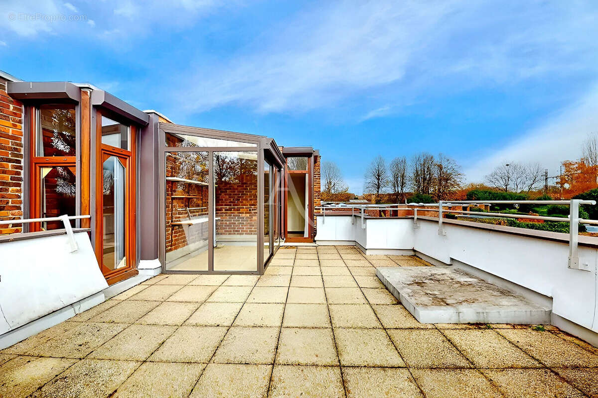 Maison à ROISSY-EN-BRIE