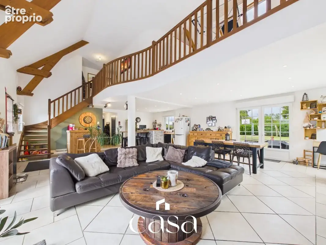 Maison 7 pièces 161 m² à vendre à Saint-Pierre-Sur-Dives (14170) - photo 2