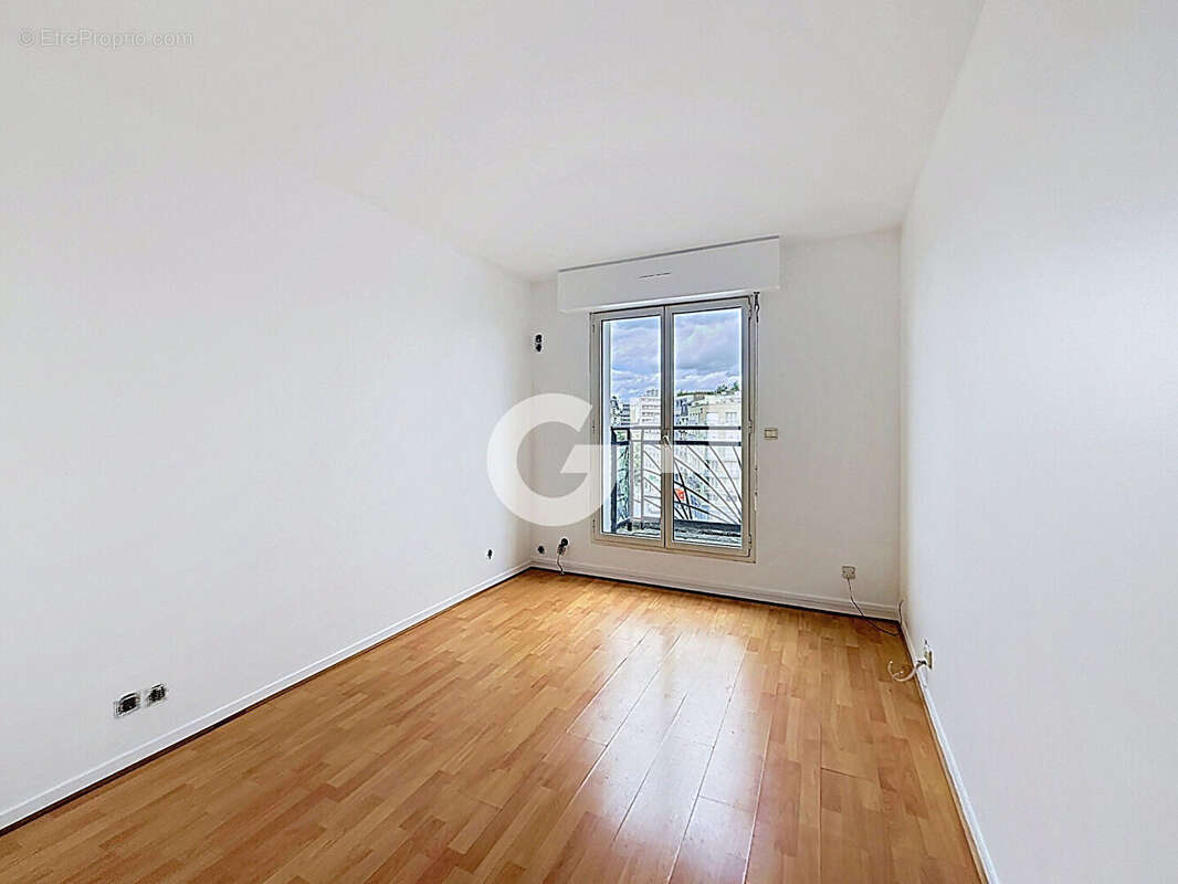 Appartement à PARIS-12E