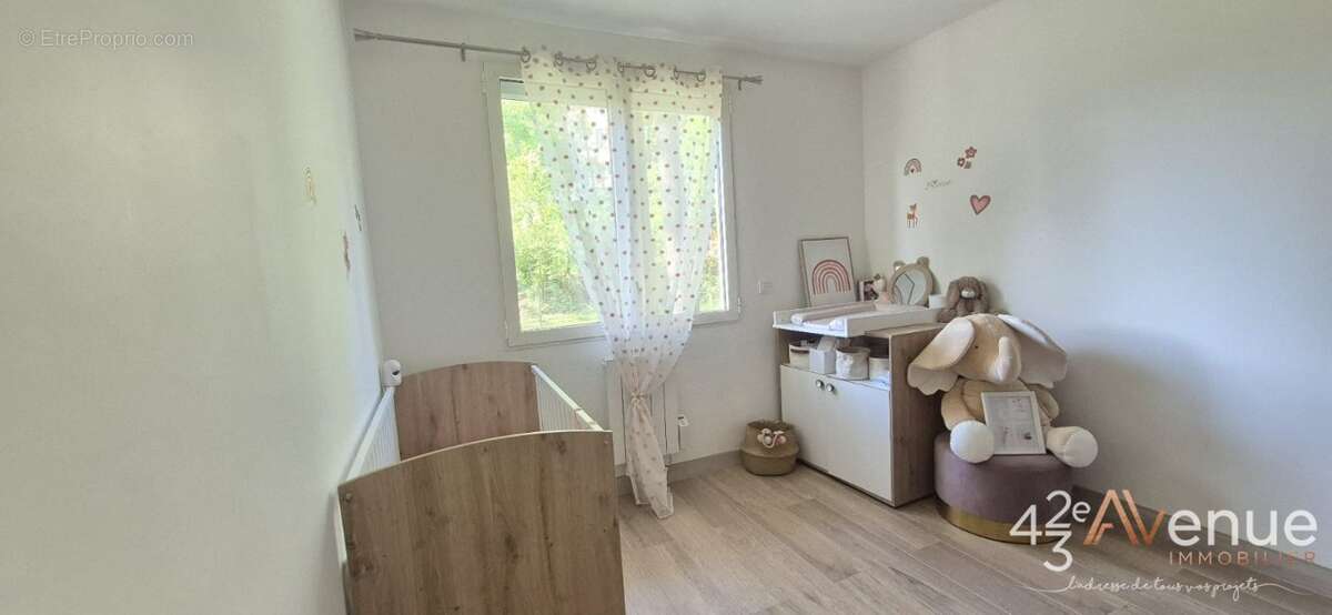 Appartement à SAINT-ETIENNE
