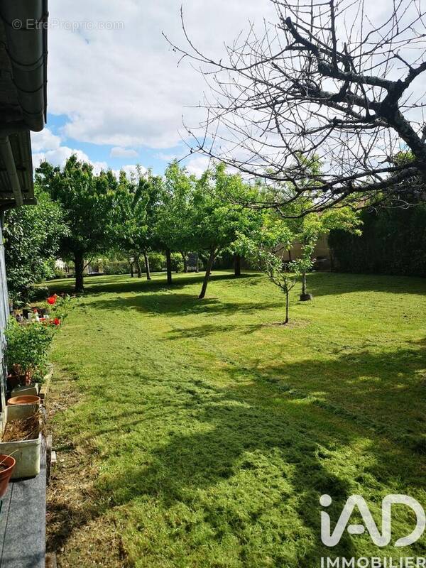 Photo 1 - Terrain à EGRISELLES-LE-BOCAGE