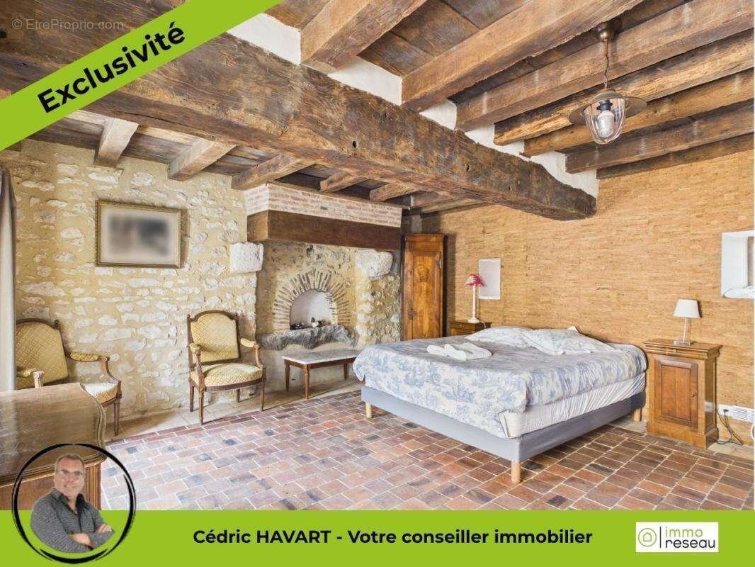 Maison 240 m² à Rivarennes  - photo 8
