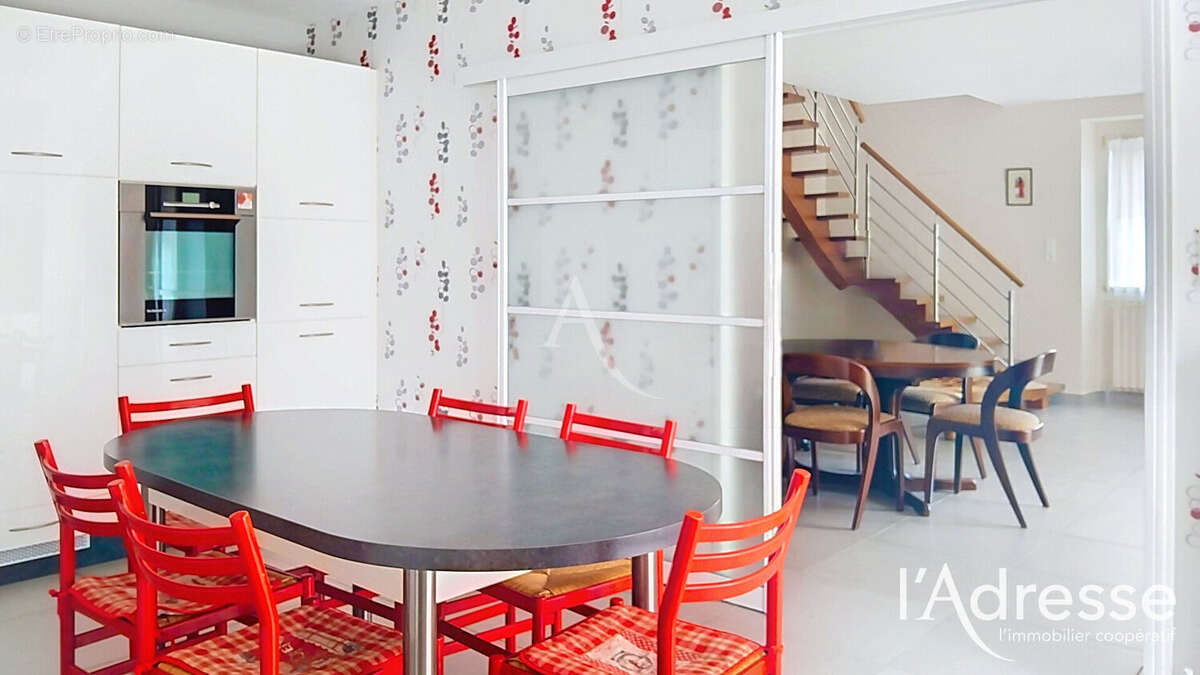 Maison familiale avec grand atelier - Idéale projet pro & perso - photo 7