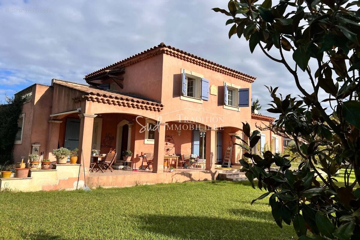 Maison à PARADOU