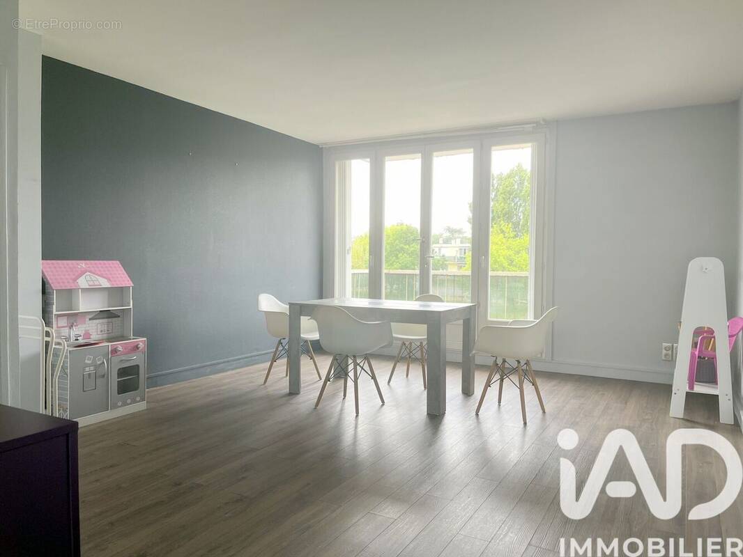Photo 1 - Appartement à SAINT-MICHEL-SUR-ORGE