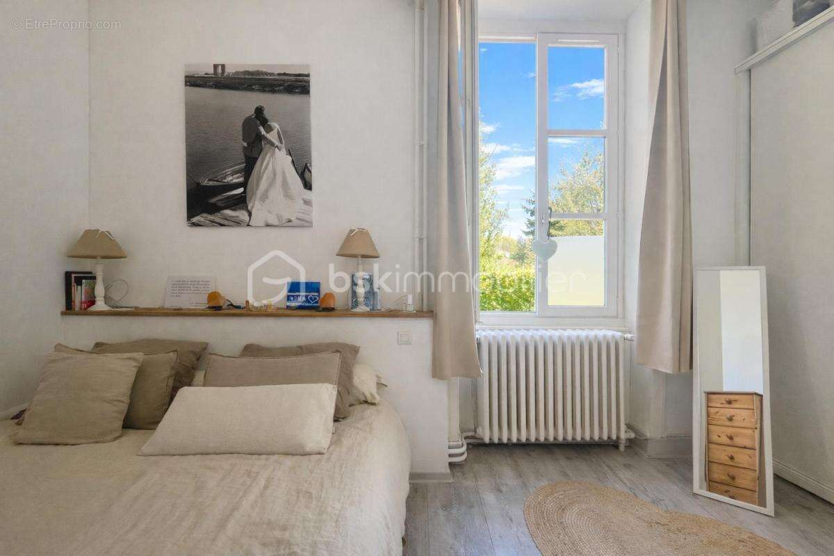 Appartement à CHARNAY-LES-MACON