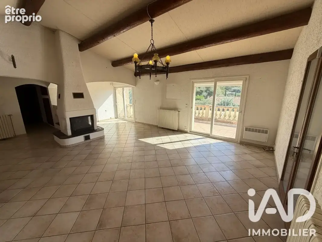 Photo 1 - Maison à PIERREVERT