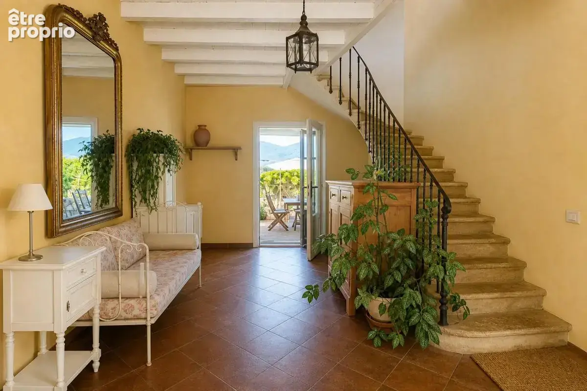 Ensemble immobilier de caractère de 290 m2 avec Gîte - Noaillan - photo 2
