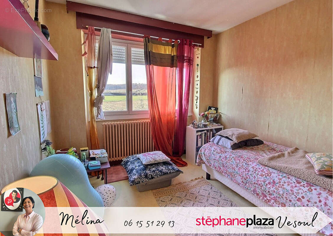 Maison à VAIVRE-ET-MONTOILLE