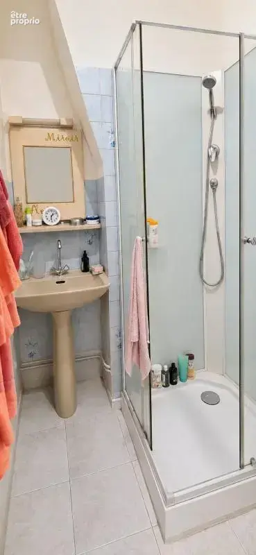 2 chambres de service - Paris 18e -16m² - photo 3