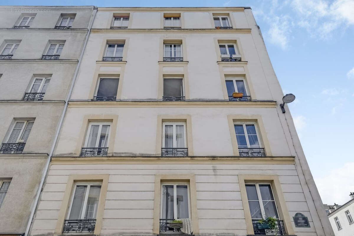 Appartement à PARIS-11E