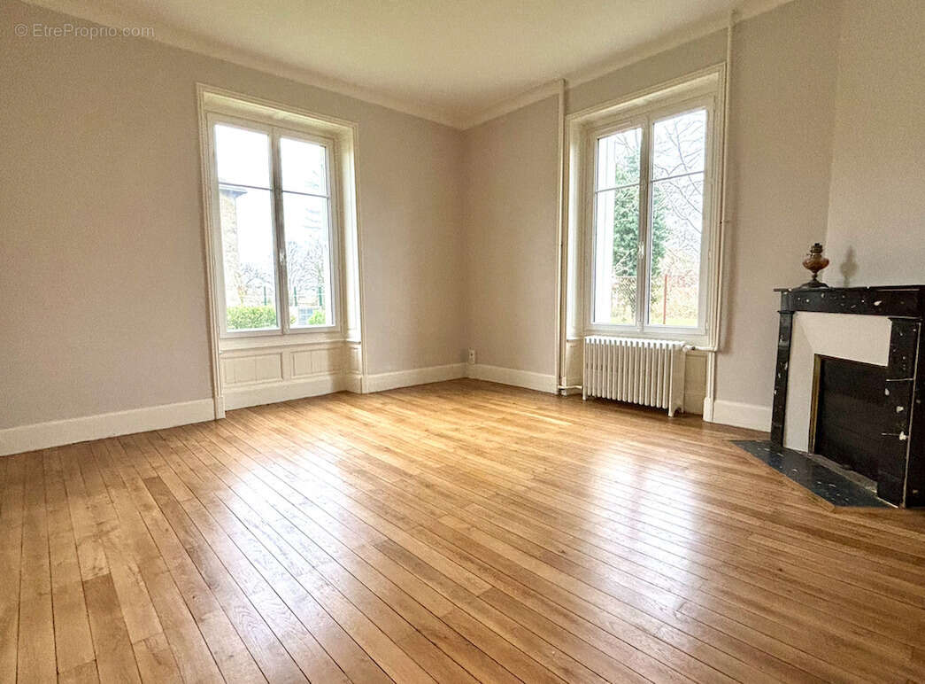 Maison à SAINT-MATHURIN