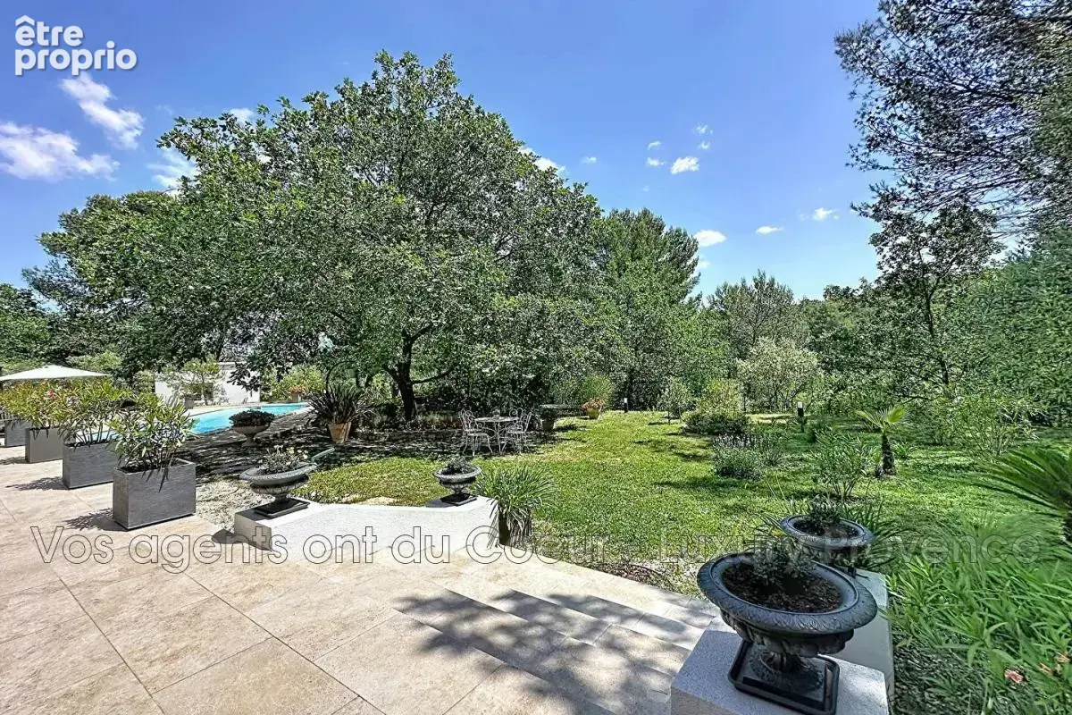 vente villa 8 Pièce(s) - photo 2
