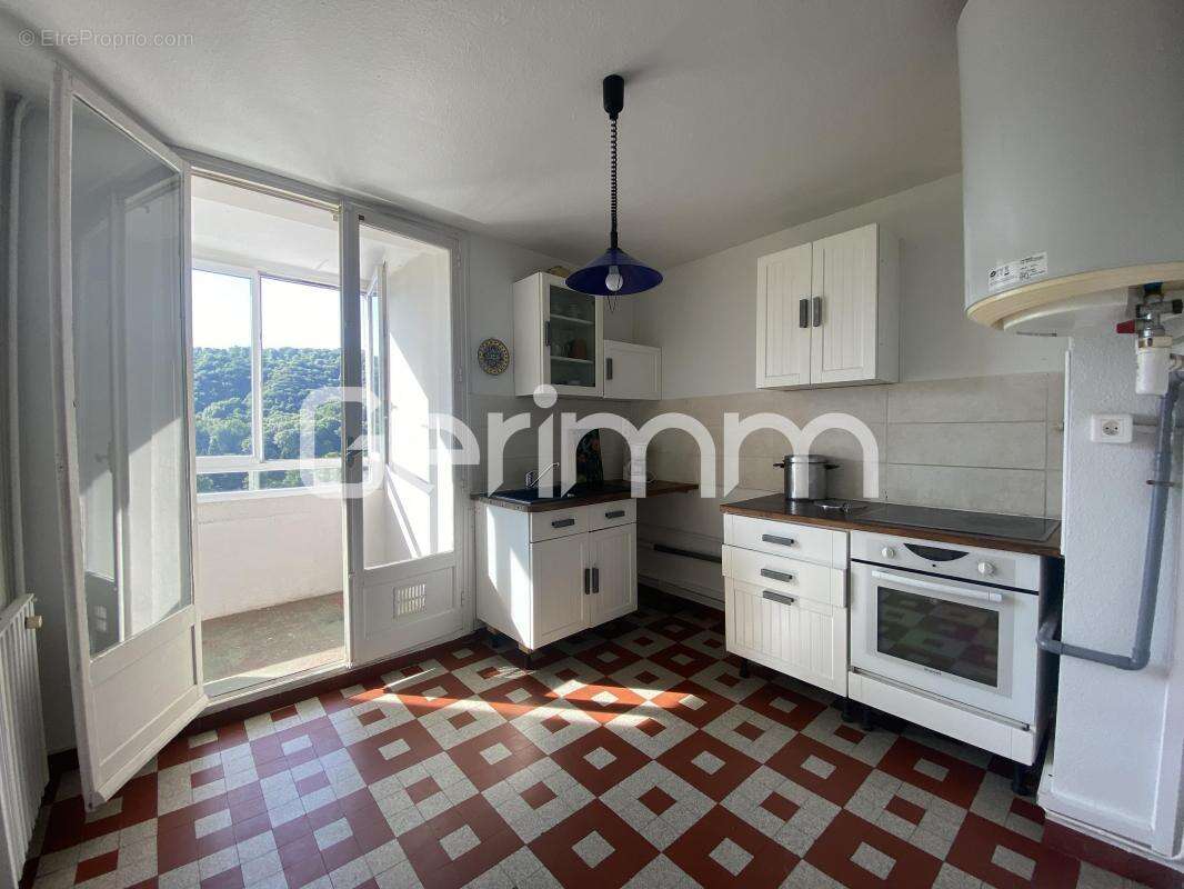 Appartement à ECHIROLLES